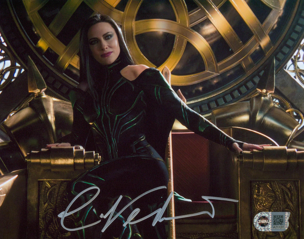 Cate Blanchett Signed 8x10 Photo - SWAU Authenticated - SWAU