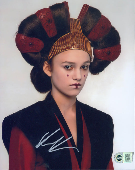 Keira Knightley Signed 8x10 Photo - SWAU Authenticated