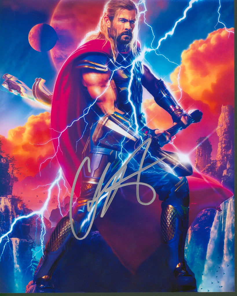 Chris Hemsworth Signed 8x10 Photo - SWAU Authenticated