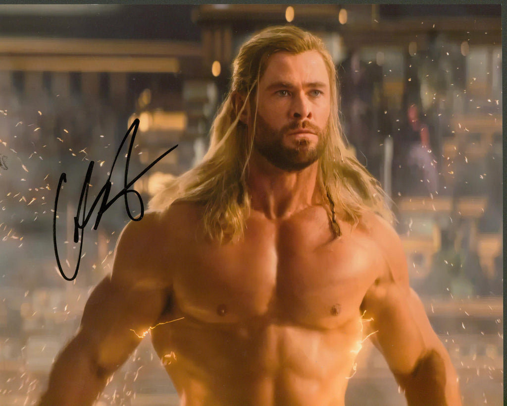 Chris Hemsworth Signed 11x14 Photo - SWAU Authenticated