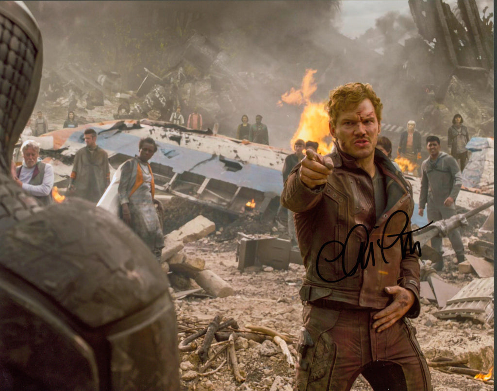 Chris Pratt Signed 11x14 Photo - SWAU Authenticated - SWAU