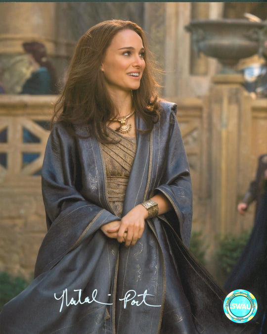 Natalie Portman Signed 8x10 Photo - SWAU Authenticated